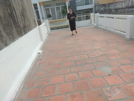 Đi đến slide 8