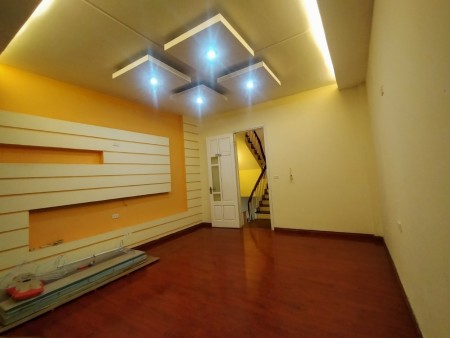 Đi đến slide 4