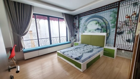 Cho thuê nhà mới đẹp 6pn - 6wc Full nội thất Võ Thị Sáu, P8, Q3