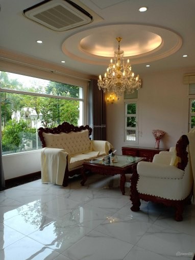 Căn biệt thự dự án Splendora cho thuê 330m2, 5PN, 6WC, hoàn thiện, có nt, 35tr/th. LH 0967116112