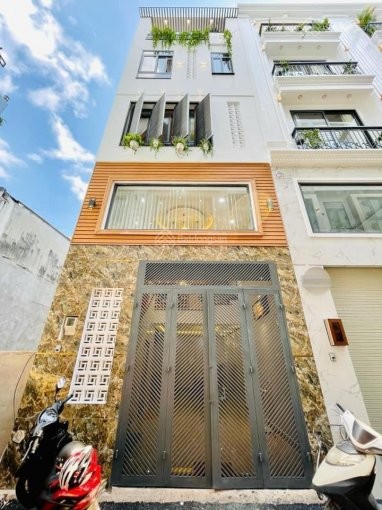 Nga cần cho thuê nhà Quận 3, giá 12tr/th có nội thất, 1 trệt 2 lầu rộng rãi