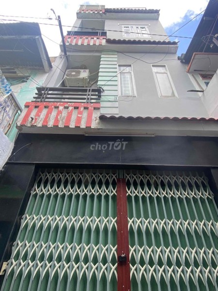 Cho thuê nhà nguyên căn 4 phòng ngủ quận 11