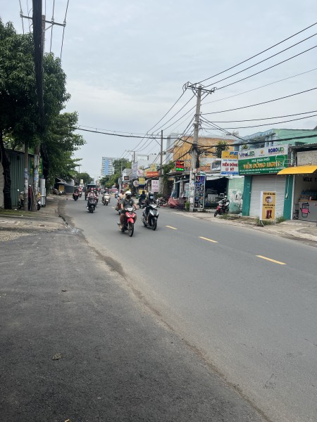 Cho Thuê Nguyên Căn Nhà Mặt Tiền 71 Bình Long