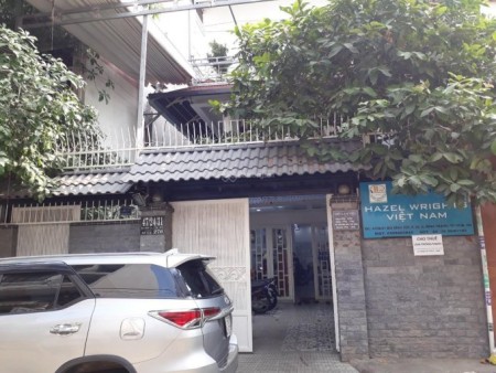 Nhà cho thuê dt 160m2, có điều hòa, làm văn phòng, giao thông thuận tiện, 18tr/th. LH 0906797074, 160m2, ,