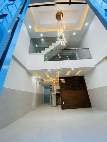 Nhà mới sửa Gò Vấp cho thuê ở hoặc kinh doanh, VP 1 trệt 3 lầu, giá 18tr/th