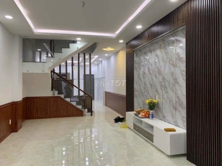 Nhà mới 64m2 HXH Trần Quang Diệu cần cho thuê chỉ 15.5tr/th, 64m2, 4 phòng ngủ, 3 toilet
