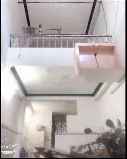 Cho thuê nhà nguyên căn 3pn,3wc hẻm 412 Nguyễn Tri Phương P4 Q10 - Nhà kiên cố vào ở ngay