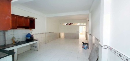 Nhà rộng thoáng hẻm xe hơi gần Ngã Tư Nguyễn Xí P13 Bình Thạnh