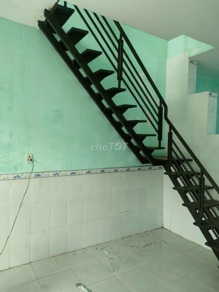 cho thuê nhà nguyên căn giá rẻ, khu dân cư sẩm uất, an ninh quận Bình Tân