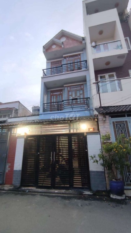 Nhà mới 1 trệt 2 lầu p.Tân Hưng Thuận, quận 12 cần cho thuê giá 12tr/th