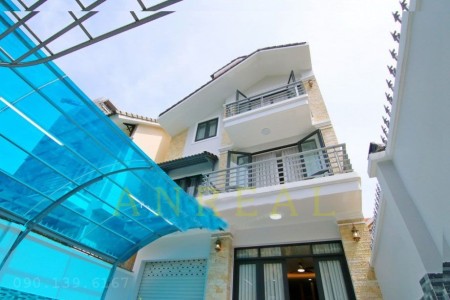 Villa rộng 186m2 cao 3 tầng cho thuê 1 tháng 60 triệu