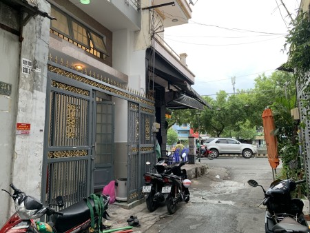 Cho thuê nhà NC HXH Hoàng Sa, Q. TB giáp Q3/10/PN, 4.2x11m, 1T3L tiện KD online