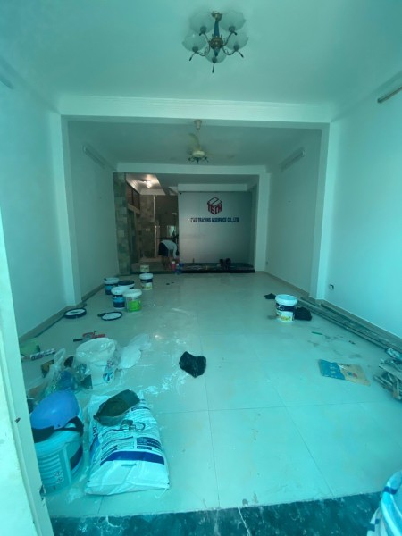 Cho thuê nhà 40/8 Nguyễn Đình Chiểu, Phú Nhuận đi vào khu Phan Xích Long.