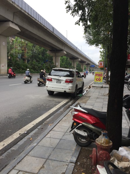 Cho Thuê Nhà Mặt Phố Quang Trung – Hà Đông 100m2*3Tầng , Thông Sàn Kinh Doanh Ô Tô Thanh Máy