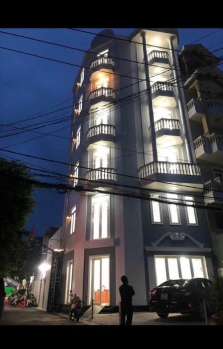 Trống căn góc nằm 2 mặt tiền 7,2x14m cho thuê 50tr/th quận Gò Vấp