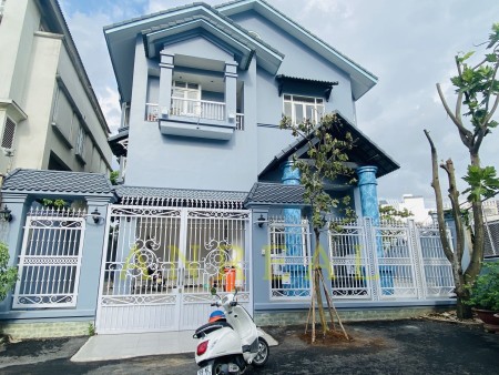 Đi đến slide 1