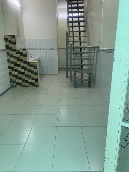 Cho thuê nhà 2pn hẻm ba gác Nguyên Hữu Cảnh P22 Bình Thạnh