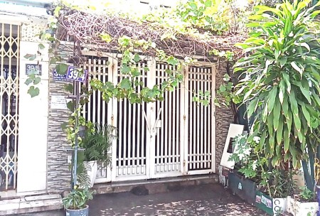 Cho thuê nhà nguyên căn 2 PN 60m2 cạnh trường ĐH cảnh sát, chợ - P. Linh Tây, Thủ Đức - Đường số 6.