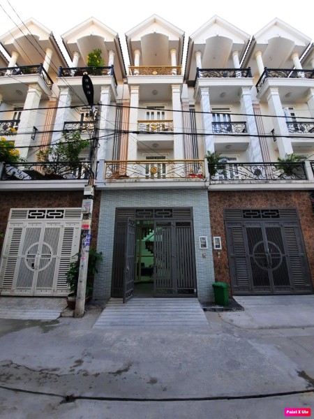 Nhà nguyên căn 4x17m, DTSD: 272m2, 5PN + 5WC cho thuê chỉ 9.5 triệu mỗi tháng