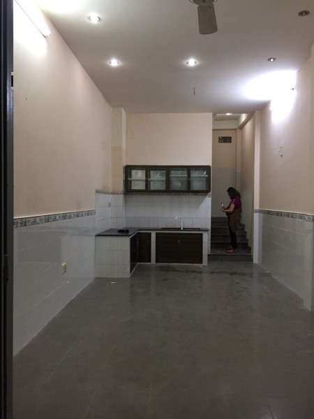 Nhà nguyên căn 2 PN cho thuê giá 14.000.000