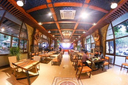 Mặt tiền siêu rộng cho thuê trên đường Lê Văn Sỹ