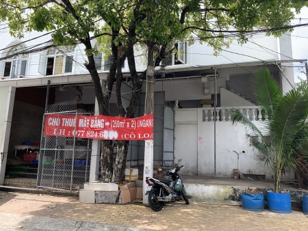 Cho thuê nguyên căn có mặt bằng kinh doanh 2 tầng 500m2, Bình Thọ, Thủ Đức