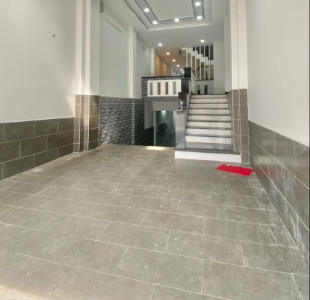 Cho thuê nhà nguyên căn 262/7A Huỳnh Văn Bánh - Gần góc Nguyễn Đình Chính.