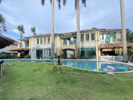 Biệt Thự Hồ Bơi Khu Thảo Điền Giá Tốt 50 Triệu/Tháng - Có Sân Vườn