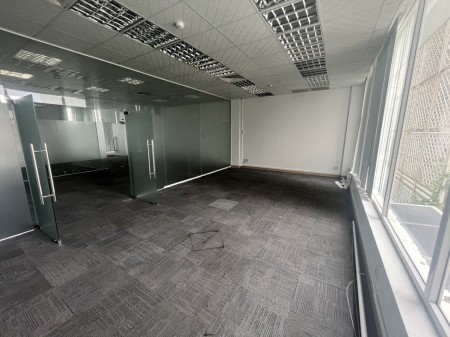 Nhà có thang máy, hầm, trệt, 3l, dt 300m2, cho thuê đường Nguyễn Thị Thập, Q7, giá 230tr/th