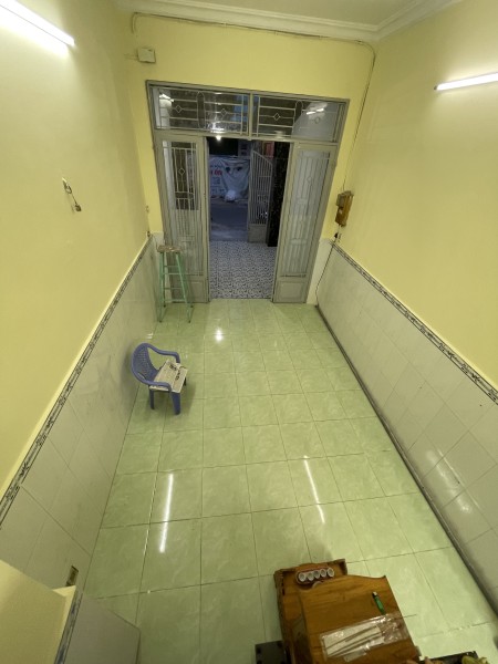 Nhà mặt tiền 45m2 cần cho thuê gấp tại Quận 8