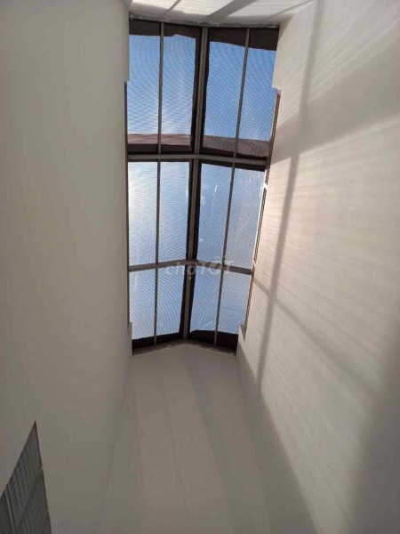 Cho thuê nhà Nguyễn Kiệm, 2PN mới vào ở ngay, có sẵn 2 máy lạnh giá 9tr