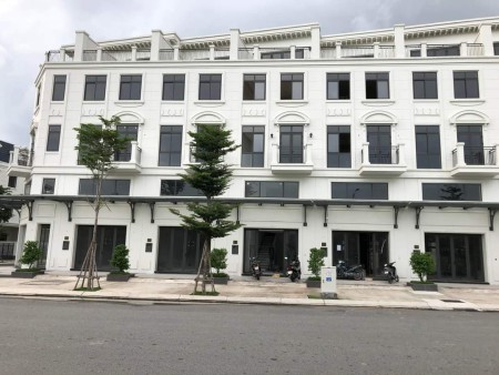 Cho thuê nhà nguyên căn, full nội thất siêu đẹp tại Quận 2