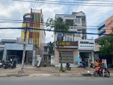 Cho thuê nhà nguyên căn tại mặt tiền Lê Văn Thịnh Quận 2, đậu ô tô thoải mái