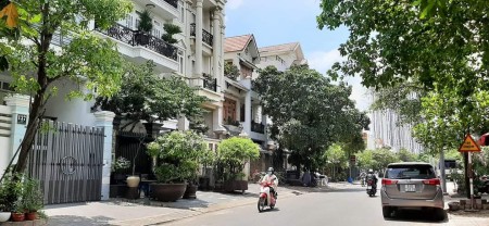 Cho thuê nhà biệt thư khu dân cu Sông Giồng Quận 2