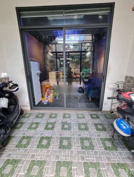 Cho thuê nhà hẻm xe hơi Lê Văn Duyệt, P1, Bình Thạnh