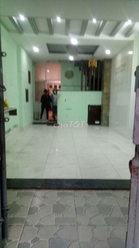 Nhà nguyên căn đường Minh Phụng Quận 11 cho thuê giá 9.9 triệu