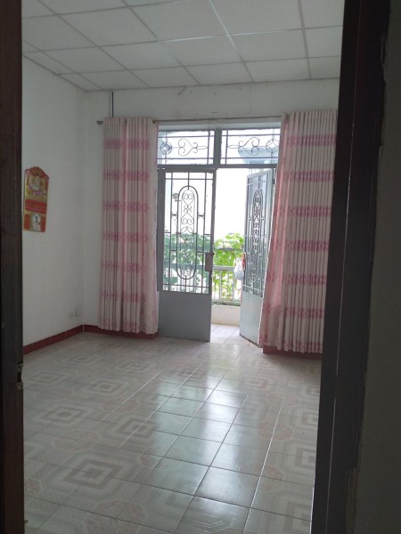 Cho Thuê Nhà Hoàng Hoa Thám, Q. Tân Bình – 4.5 x 14m – 12 Triệu/ Tháng ( tl )