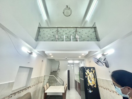 Cho thuê nhà mới sạch đẹp quận 4 full nội thất 4 tầng giá tốt đầu tư