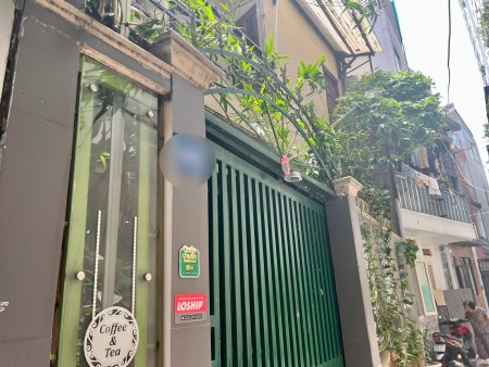 Nhà Nguyễn Văn Trỗi sát mặt tiền 6.4x11 2PN hợp KD và ở