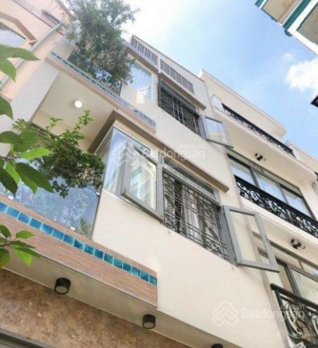 Nhà nguyên căn đường 3/2 Quận 10 cho thuê dt 90m2, giá 15tr/th. LH 0938552829