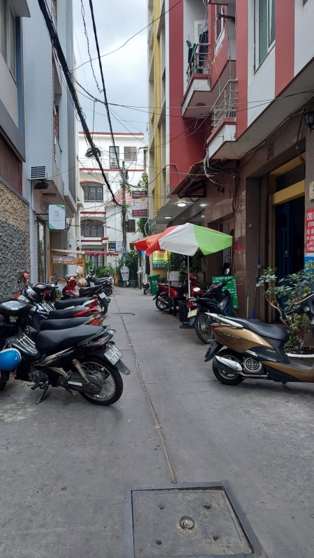 Nhà HXH cần cho thuê dt 200m2, 3 tầng, 25tr/th tại P. Đa Kao, Q1