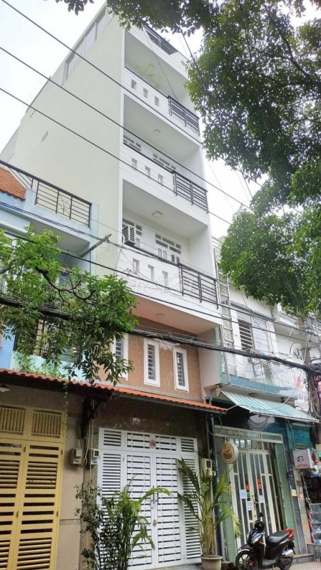 Chính chủ cho thuê nhà trong hẻm xe hơi Quận 11 chủ thân thiện