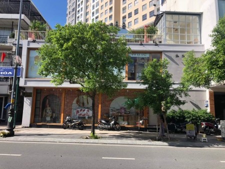 Nhà mặt tiền đường Nguyễn Văn Trỗi, PN cho thuê, DT 15m x 5m, MT siêu KD