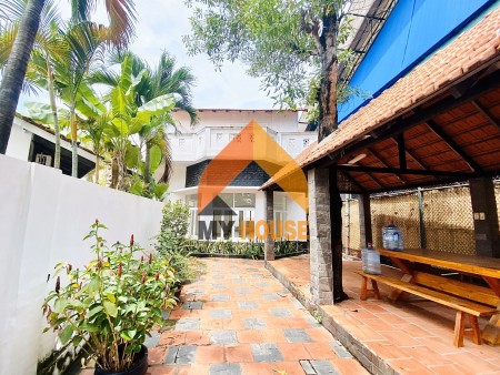 Có căn biệt thự An Phú Q2 rộng 300m2, có hồ bơi như ảnh cần cho thuê 65tr/th, 300m2, 4 phòng ngủ, 5 toilet