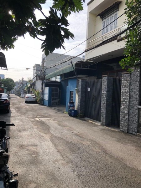 Nhà hẻm 244 Dương Đình Hội Q9 có DT 90m2 cho thuê 7tr/tháng