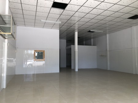 Nhà mặt tiền cho thuê diện tích 130m2, 130m2, , 1 toilet