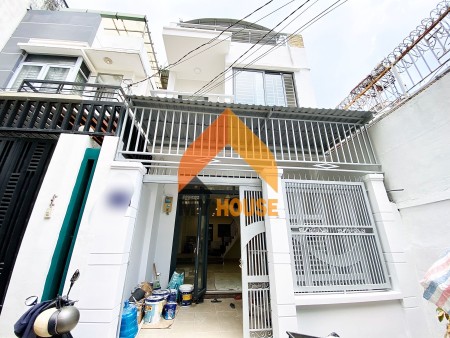 Nhà mặt phố cho thuê tại Quận 2 quá xa là đẹp luôn, 200m2, 3 phòng ngủ, 3 toilet