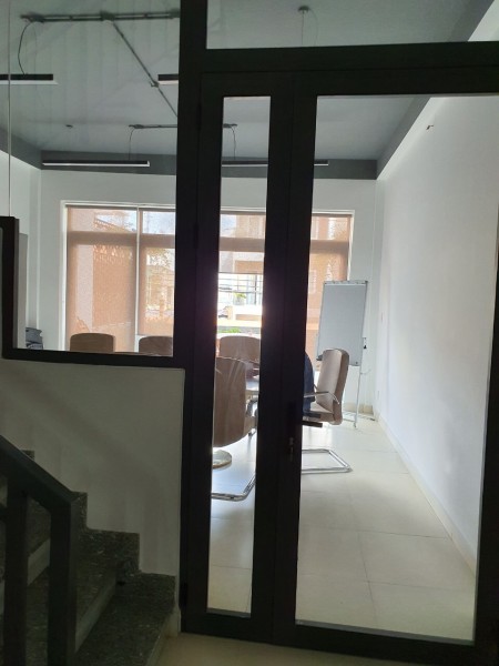 Cho thuê nhà Mặt Tiền Hoàng Hoa Thám, Quận Tân Bình giá 22 triệu/tháng