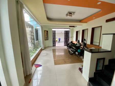 Cho thuê nhà đẹp đáng để ở hoặc kinh doanh ~ HXH Lê Quang Đinh, Bình Thạnh