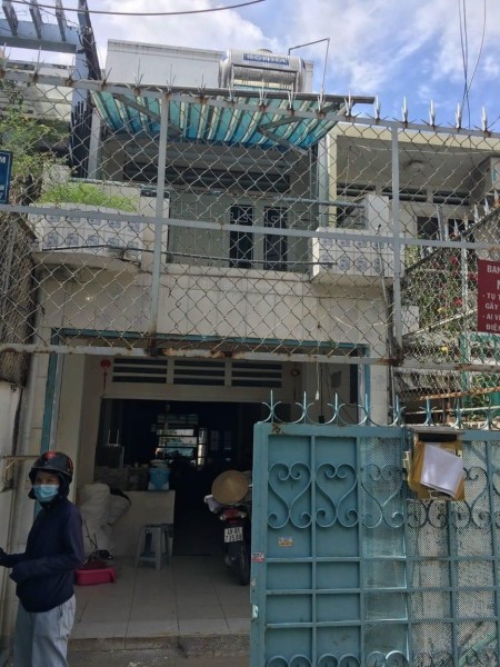 Cho thuê nhà rộng 134m2 có 1 trệt 1 tầng